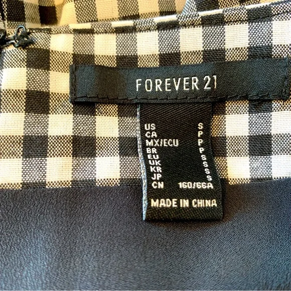 Forever 21 Skort. Size: Small. Excellent condition - Picture 5 of 6